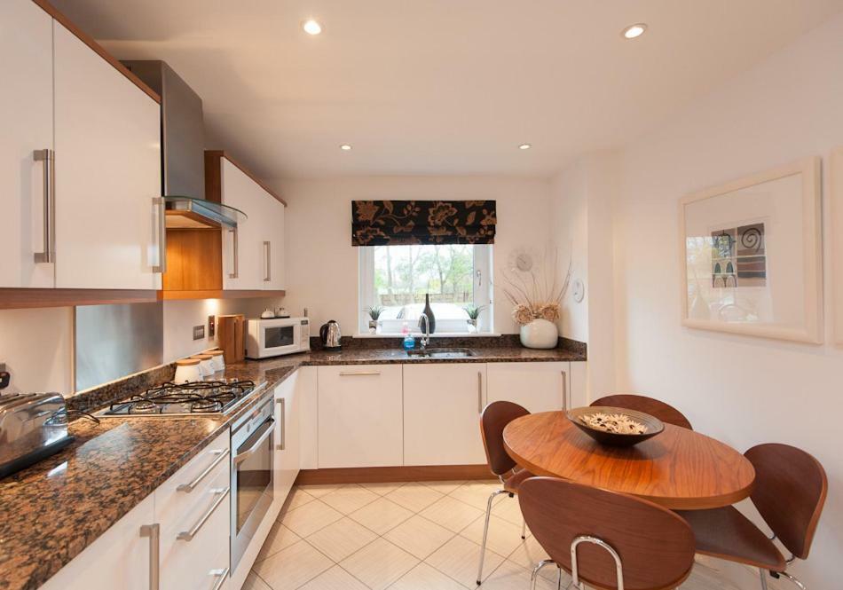 The Corstorphine Residence No. 1 Edinburgh Bagian luar foto